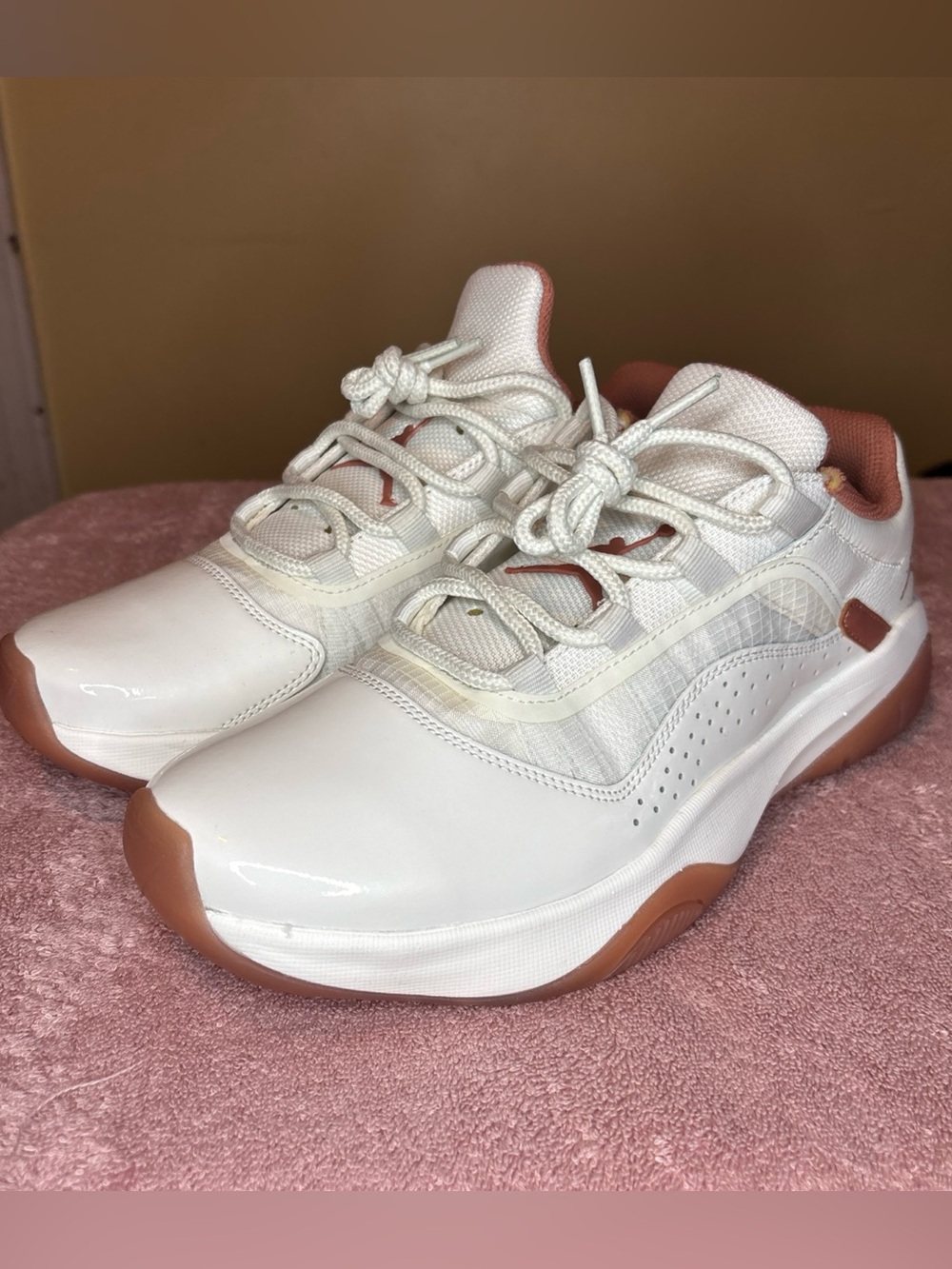 Air Jordan Women’s CMFT Low Size 9 White/Rust Pink |DV2629-108|